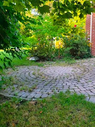 Restauration de pavé-uni avant entretien